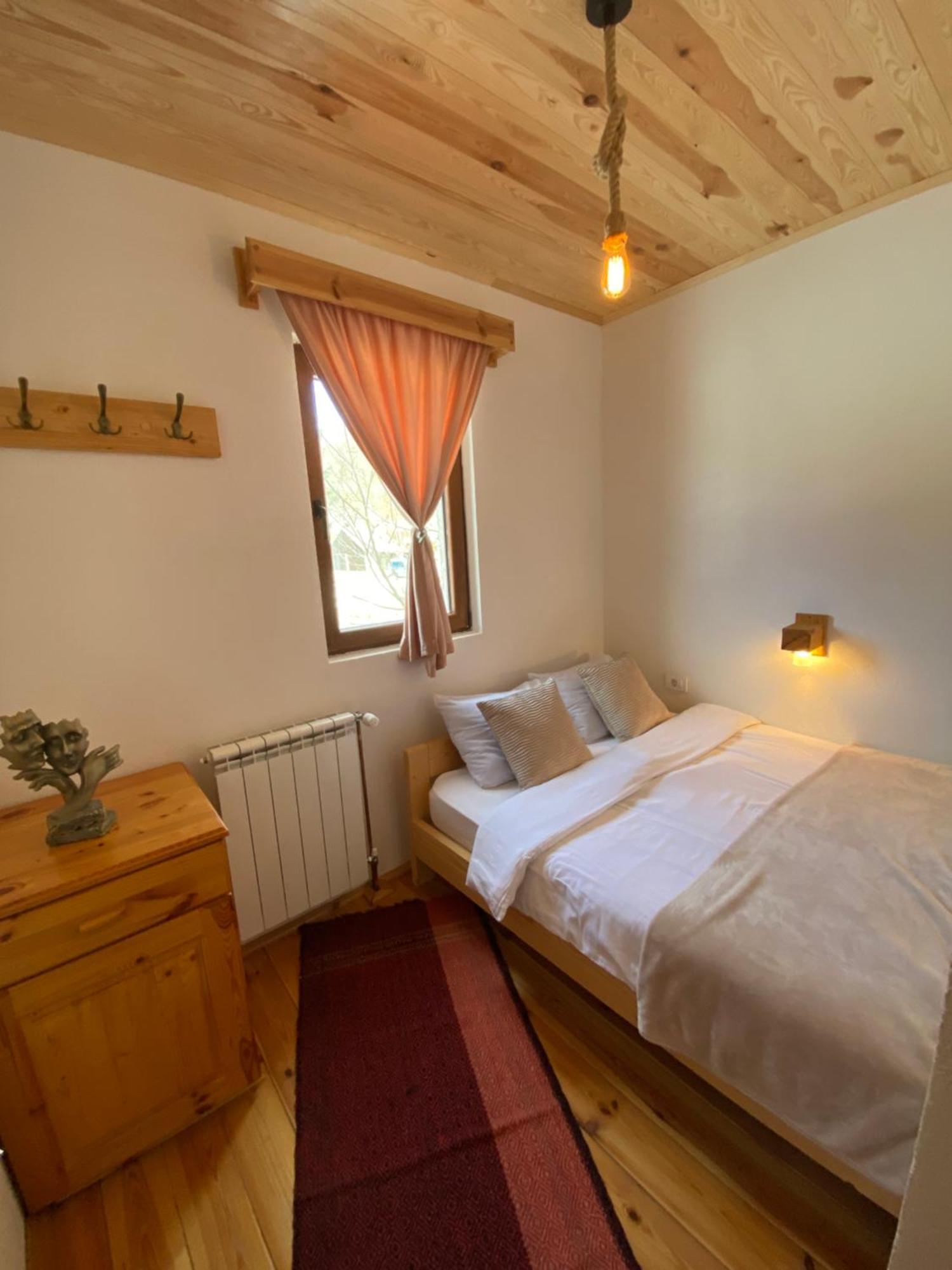 Villa Pahulja Rooms Kolašin Exterior foto